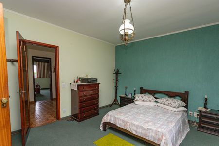 Casa à venda com 133m², 3 quartos e 2 vagas Casa à venda com 133m², 3 quartos e 2 vagasQuarto 1 - suíte