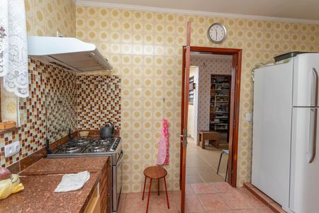 Casa à venda com 133m², 3 quartos e 2 vagas Casa à venda com 133m², 3 quartos e 2 vagasCozinha