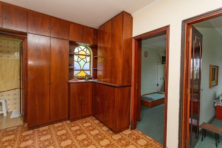 Casa à venda com 133m², 3 quartos e 2 vagas Casa à venda com 133m², 3 quartos e 2 vagasHall dos quartos