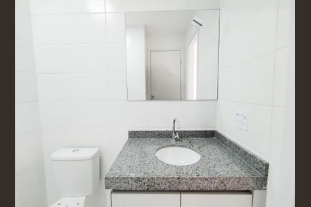 Apartamento para alugar com 55m², 2 quartos e 1 vaga Apartamento para alugar com 55m², 2 quartos e 1 vagaBanheiro da Suíte 1