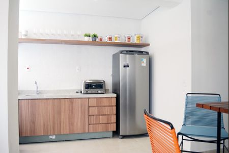 Apartamento para alugar com 55m², 2 quartos e 1 vaga Apartamento para alugar com 55m², 2 quartos e 1 vagaÁrea comum - Piscina