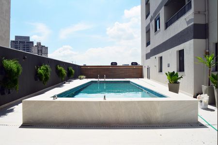 Apartamento para alugar com 55m², 2 quartos e 1 vaga Apartamento para alugar com 55m², 2 quartos e 1 vagaÁrea comum - Piscina