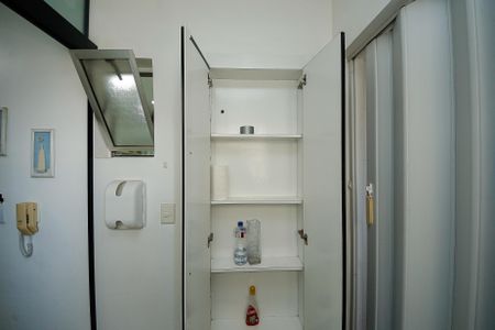 Apartamento à venda com 75m², 3 quartos e 1 vaga Apartamento à venda com 75m², 3 quartos e 1 vagaÁrea de Serviço