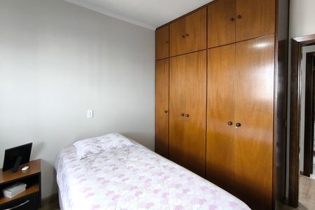 Apartamento à venda com 92m², 3 quartos e 2 vagas Apartamento à venda com 92m², 3 quartos e 2 vagasQuarto 2