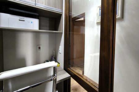 Apartamento à venda com 92m², 3 quartos e 2 vagas Apartamento à venda com 92m², 3 quartos e 2 vagasEscritório