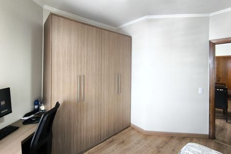 Apartamento à venda com 92m², 3 quartos e 2 vagas Apartamento à venda com 92m², 3 quartos e 2 vagasQuarto 3