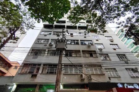 Apartamento à venda com 130m², 3 quartos e 1 vaga Apartamento à venda com 130m², 3 quartos e 1 vagaFachada do Prédio