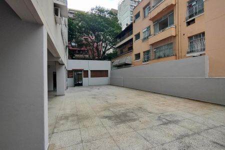 Apartamento à venda com 130m², 3 quartos e 1 vaga Apartamento à venda com 130m², 3 quartos e 1 vagaÁrea comum