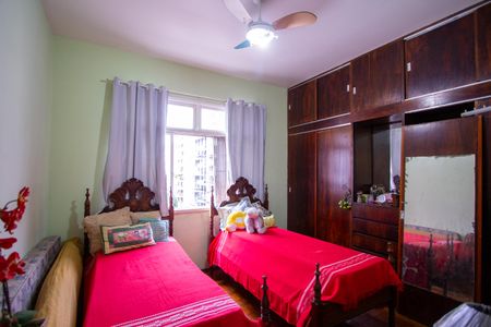 Apartamento à venda com 130m², 3 quartos e 1 vaga Apartamento à venda com 130m², 3 quartos e 1 vagaQuarto 2