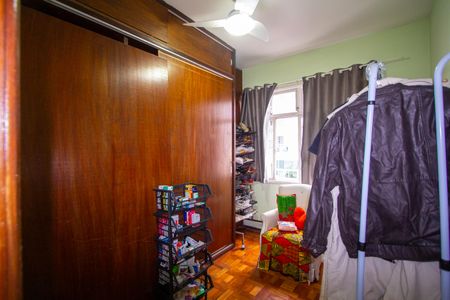 Apartamento à venda com 130m², 3 quartos e 1 vaga Apartamento à venda com 130m², 3 quartos e 1 vagaQuarto 1