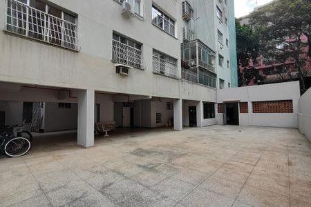 Apartamento à venda com 130m², 3 quartos e 1 vaga Apartamento à venda com 130m², 3 quartos e 1 vagaÁrea comum