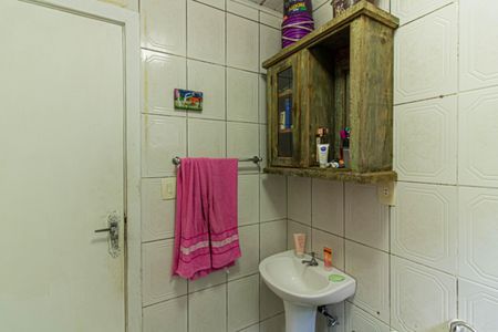 Apartamento à venda com 78m², 2 quartos e 1 vaga Apartamento à venda com 78m², 2 quartos e 1 vagaBanheiro