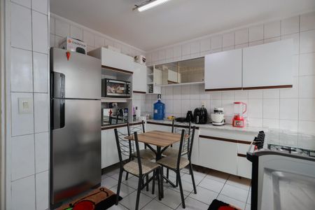 Apartamento à venda com 78m², 2 quartos e 1 vaga Apartamento à venda com 78m², 2 quartos e 1 vagaCozinha
