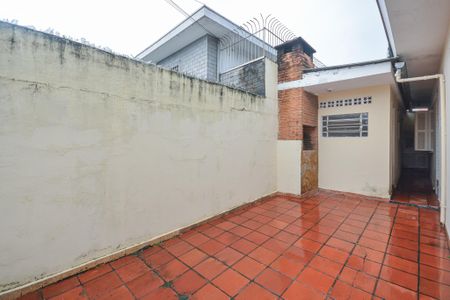 Casa para alugar com 128m², 4 quartos e 5 vagas Casa para alugar com 128m², 4 quartos e 5 vagasQuintal