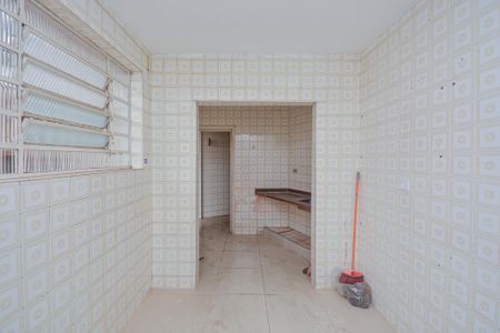 Casa para alugar com 128m², 4 quartos e 5 vagas Casa para alugar com 128m², 4 quartos e 5 vagasCozinha