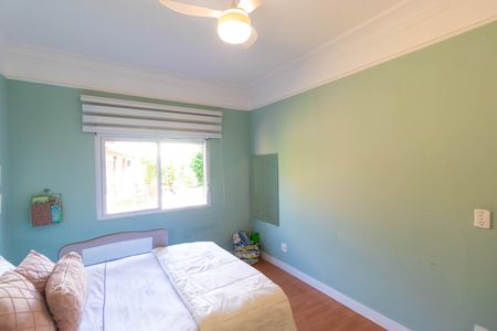 Casa à venda com 250m², 3 quartos e 3 vagas Casa à venda com 250m², 3 quartos e 3 vagasQuarto 02