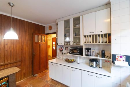 Casa à venda com 250m², 3 quartos e 3 vagas Casa à venda com 250m², 3 quartos e 3 vagasCozinha