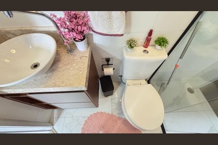 Apartamento à venda com 100m², 2 quartos e 1 vaga Apartamento à venda com 100m², 2 quartos e 1 vagaBanheiro