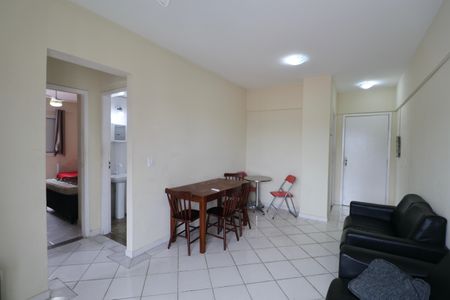 Apartamento para alugar com 60m², 2 quartos e 1 vaga Apartamento para alugar com 60m², 2 quartos e 1 vagaSala