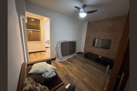Apartamento à venda com 61m², 1 quarto e 1 vaga