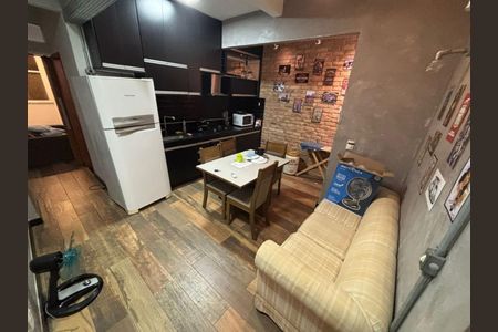 Apartamento à venda com 61m², 1 quarto e 1 vaga