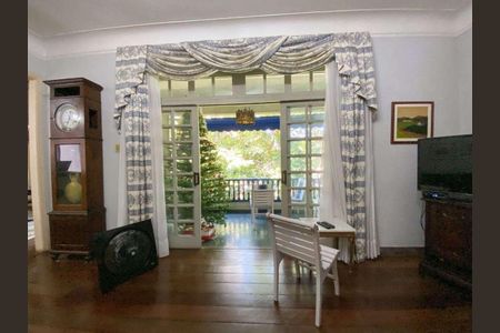 Casa à venda com 425m², 3 quartos e 1 vaga