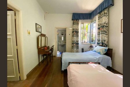 Casa à venda com 425m², 3 quartos e 1 vaga