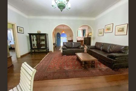 Casa à venda com 425m², 3 quartos e 1 vaga