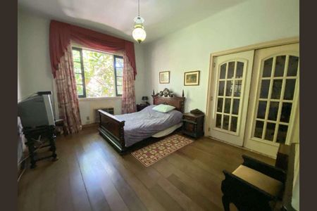 Casa à venda com 425m², 3 quartos e 1 vaga