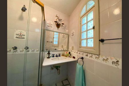 Casa à venda com 425m², 3 quartos e 1 vaga