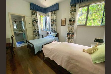 Casa à venda com 425m², 3 quartos e 1 vaga