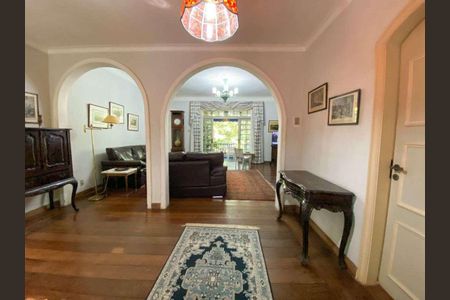 Casa à venda com 425m², 3 quartos e 1 vaga