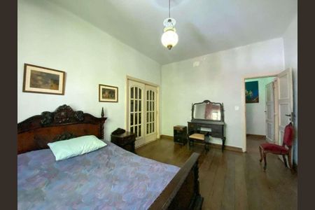 Casa à venda com 425m², 3 quartos e 1 vaga