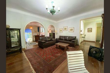 Casa à venda com 425m², 3 quartos e 1 vaga