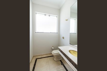 Casa de condomínio para alugar com 560m², 4 quartos e 6 vagas Casa de condomínio para alugar com 560m², 4 quartos e 6 vagasLavabo