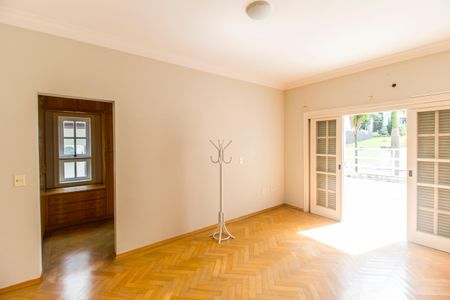 Casa de condomínio para alugar com 560m², 4 quartos e 6 vagas Casa de condomínio para alugar com 560m², 4 quartos e 6 vagasSuíte master 2