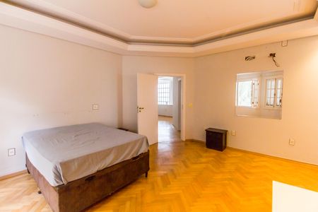 Casa de condomínio para alugar com 560m², 4 quartos e 6 vagas Casa de condomínio para alugar com 560m², 4 quartos e 6 vagasSuíte master