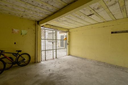 Casa à venda com 55m², 1 quarto e sem vaga Casa à venda com 55m², 1 quarto e sem vagaGaragem