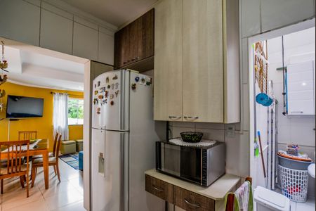 Casa à venda com 84m², 3 quartos e 3 vagas Casa à venda com 84m², 3 quartos e 3 vagasCozinha