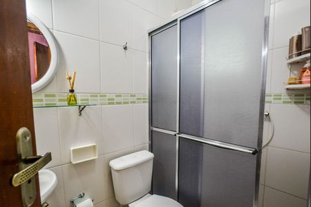 Casa à venda com 84m², 3 quartos e 3 vagas Casa à venda com 84m², 3 quartos e 3 vagasBanheiro da Suíte