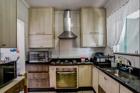 Casa à venda com 84m², 3 quartos e 3 vagas Casa à venda com 84m², 3 quartos e 3 vagasCozinha