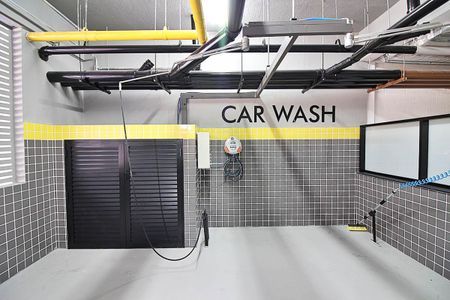 Apartamento à venda com 96m², 3 quartos e 2 vagas Apartamento à venda com 96m², 3 quartos e 2 vagasÁrea Comum Car Wash