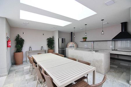 Apartamento à venda com 96m², 3 quartos e 2 vagas Apartamento à venda com 96m², 3 quartos e 2 vagasÁrea comum - Churrasqueira