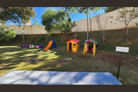 Apartamento à venda com 95m², 3 quartos e 2 vagas Apartamento à venda com 95m², 3 quartos e 2 vagasÁrea comum - Playground