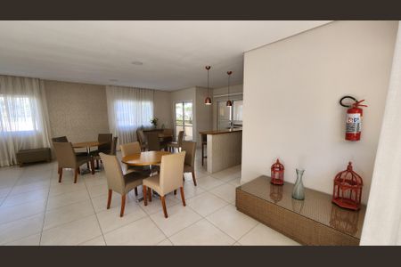 Apartamento à venda com 95m², 3 quartos e 2 vagas Apartamento à venda com 95m², 3 quartos e 2 vagasÁrea comum - Salão de festas