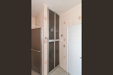 Casa à venda com 296m², 4 quartos e 2 vagas Casa à venda com 296m², 4 quartos e 2 vagasBanheiro da Suíte