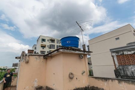 Casa à venda com 296m², 4 quartos e 2 vagas Casa à venda com 296m², 4 quartos e 2 vagasTerraço