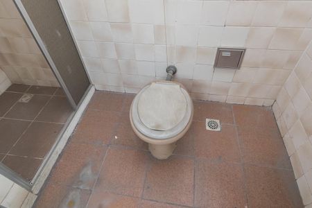 Casa à venda com 296m², 4 quartos e 2 vagas Casa à venda com 296m², 4 quartos e 2 vagasBanheiro do terraço