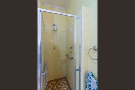 Casa à venda com 296m², 4 quartos e 2 vagas Casa à venda com 296m², 4 quartos e 2 vagasBanheiro Social 2