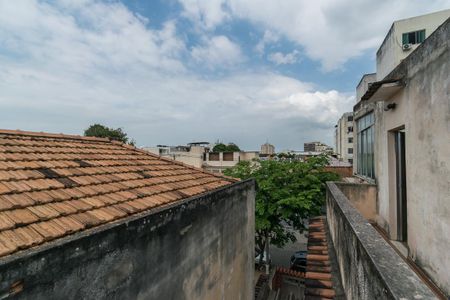 Casa à venda com 296m², 4 quartos e 2 vagas Casa à venda com 296m², 4 quartos e 2 vagasVista do Terraço